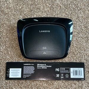 Linksys Black Wireless Router with Accessories